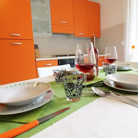 Claudia A 6 Posti Holiday home