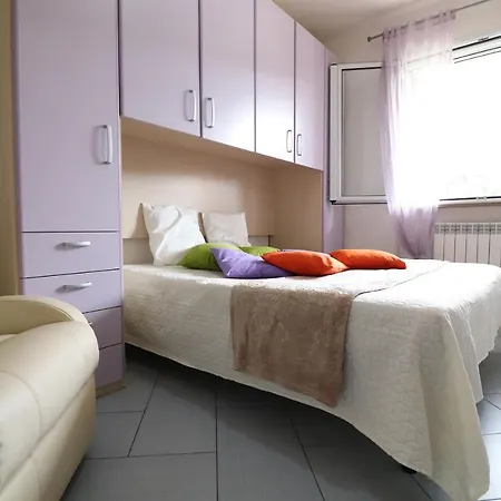 Holiday home Claudia A 6 Posti